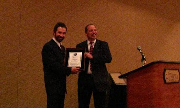 Ron Leavitt Honored with Larry Mauldin Award by Beltone