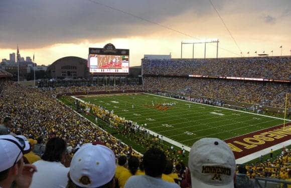 Starkey Teams up with Minnesota Vikings to Promote Healthy Hearing