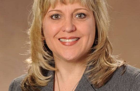 Oticon Account Manager Honored as ‘Outstanding Woman of Today’