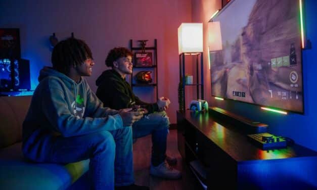 New Device Enables Deaf and Hard-of-Hearing Gamers to ‘See the Sound’ in Video Games