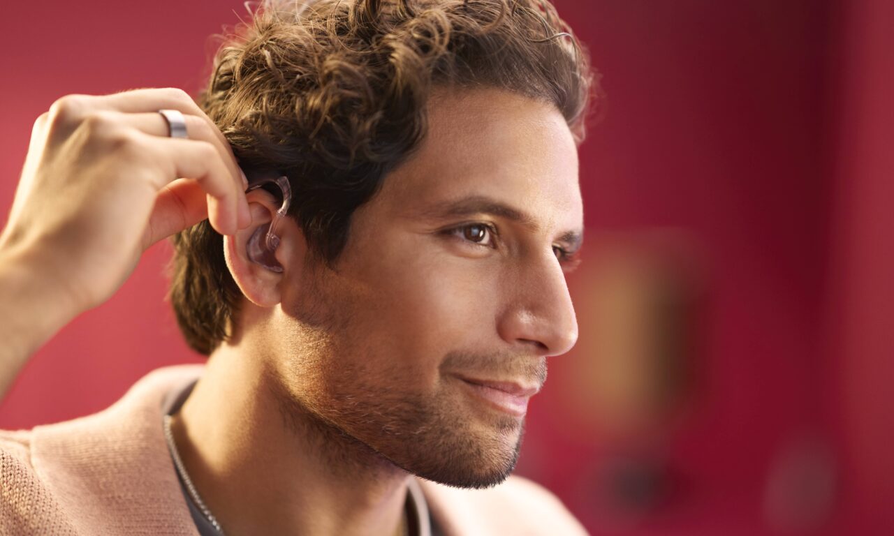 GN Debuts ReSound Enzo IA Rechargeable Super Power Hearing Aid