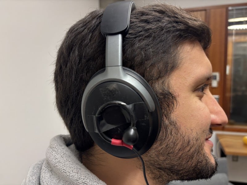 Turn-Taking AI Lets Smart Headphones Focus on the Voices That Matter