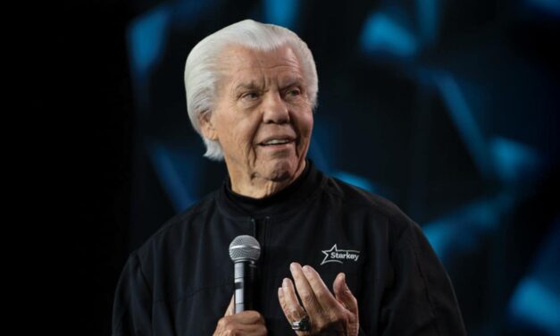 Starkey Honors Founder Bill Austin’s 65-Year Career